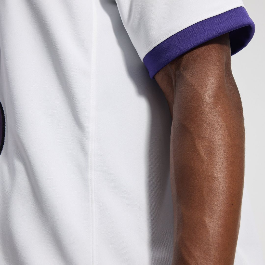 Men's Baltimore Ravens Lamar Jackson White Vapor F.U.S.E. Stitched