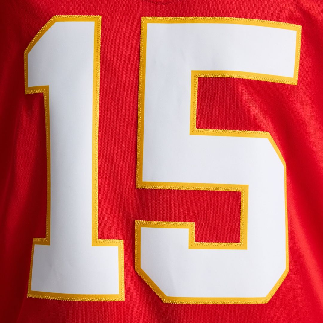 Men's Kansas City Chiefs Patrick Mahomes White Vapor F.U.S.E. Stitched